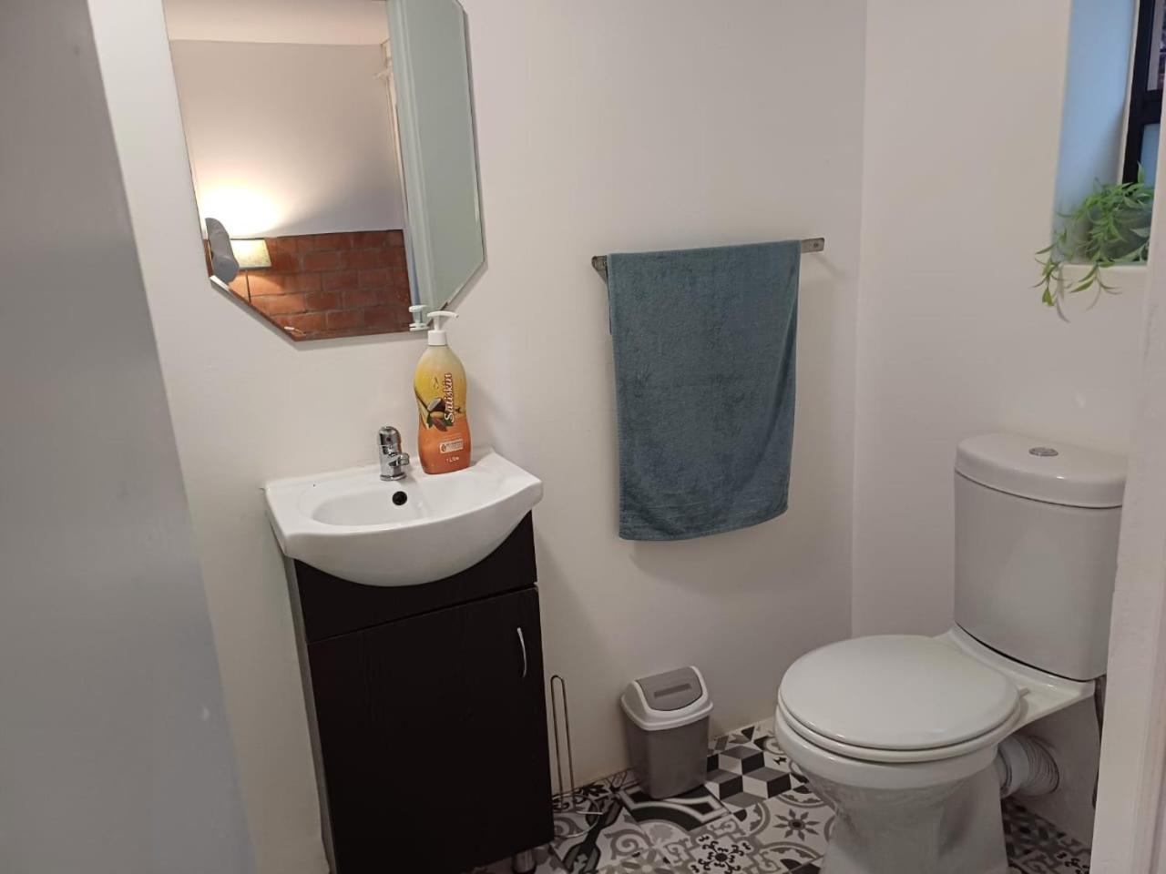 Anna'S Place Jeffreys Bay Ruang foto